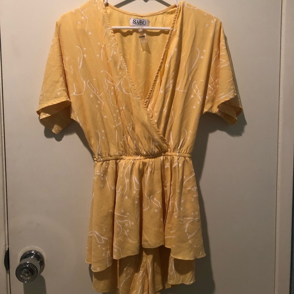 SABO Size Small Romper with Female Body Figures